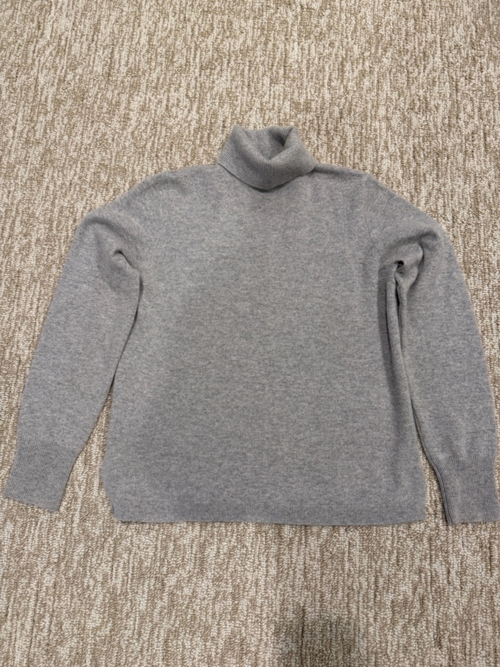 J Crew Classic Gray Turtleneck Cashmere Sweater